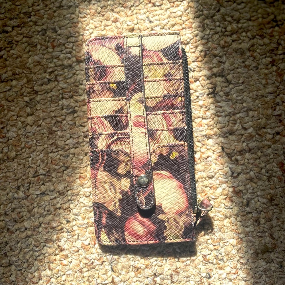 Floral card wallet 🥀